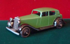 Dinky Toys 30c Daimler: Dark Green, Silver Radiator and Black Hubs (G)
