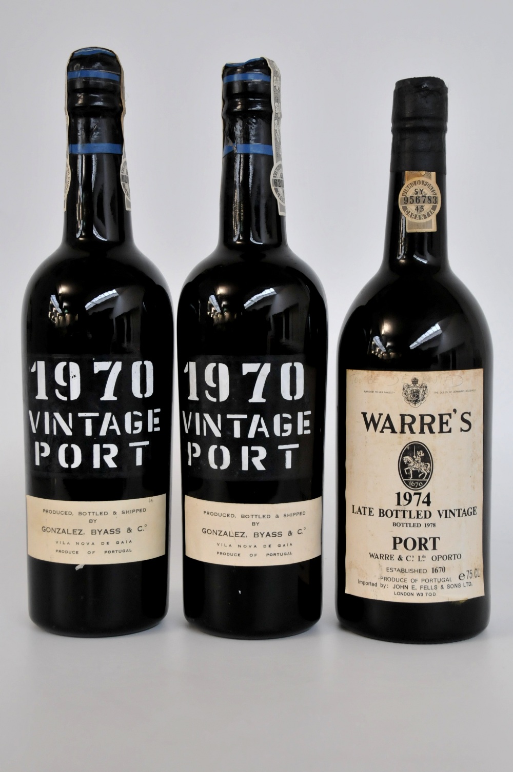 THREE VINTAGE PORTS
2 bottles Gonzalez Byass 1970 vintage port. Good labels and levels. Sign of very