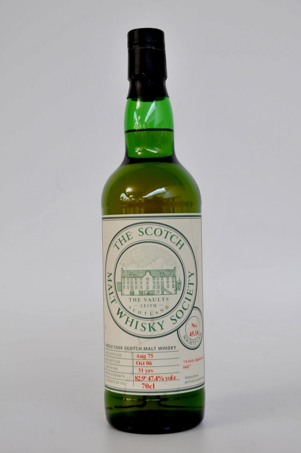 DALLAS DHU 1975 SMWS 45.18
1 bottle Dallas Dhu 1975-2006 31yo. SMWS 45.18. 70cl. 47.4%. Level in