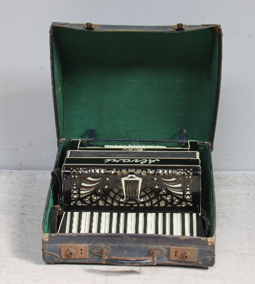 An Alvari piano accordion, boxed.