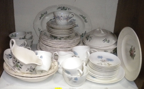 SECTION 11. Wedgwood green leaf pattern part dinner service, other china including Wedgwood Ice Rose