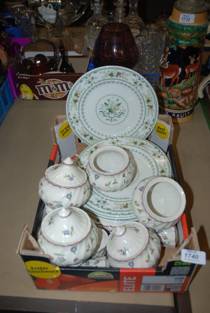 A quantity of Oakwood Tableware and six Royal Doulton 'Provencal' Plates