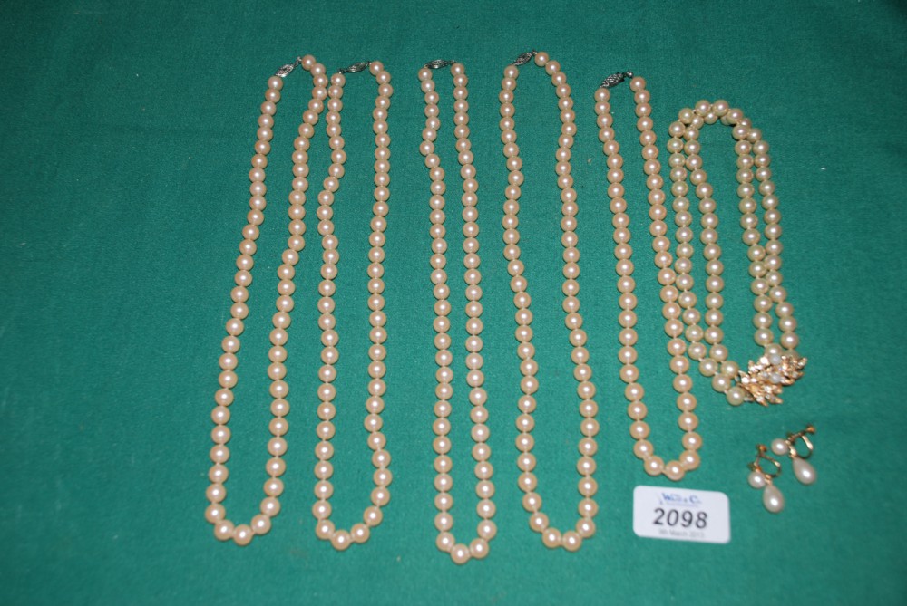 Five good quality pearl Necklaces of various length but same colour, a two strand choker and a