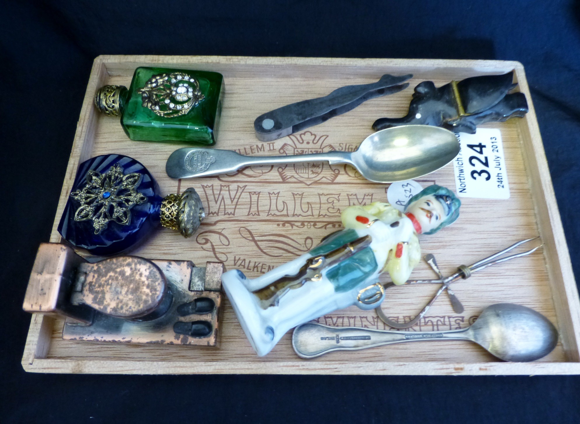 Tray of mixed items including scent bottles