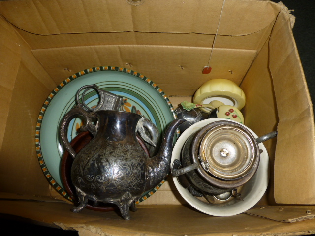 Box of ceramics and metal ware