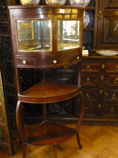 Antique mahogany corner display unit with glazed top