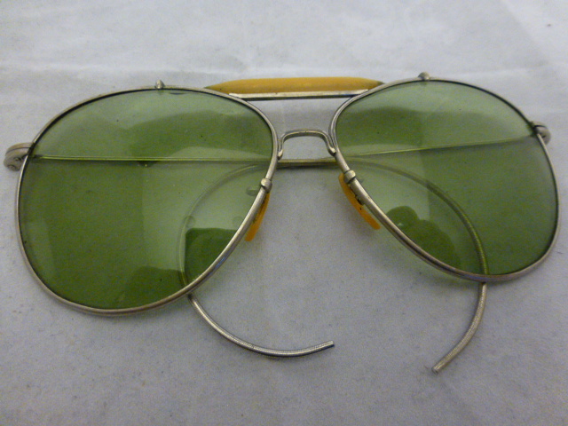 Pair of vintage Aviator sunglasses