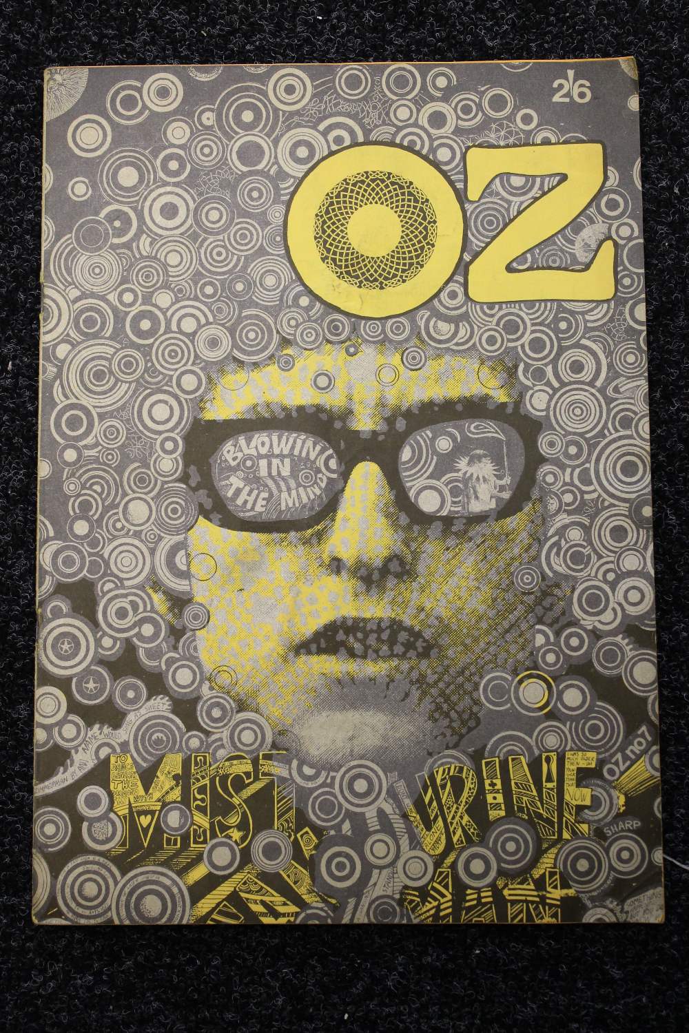 OZ - Oz magazine No.7 October 1967 featuring the iconic cover portrait "Blowing in the Mind" Bob