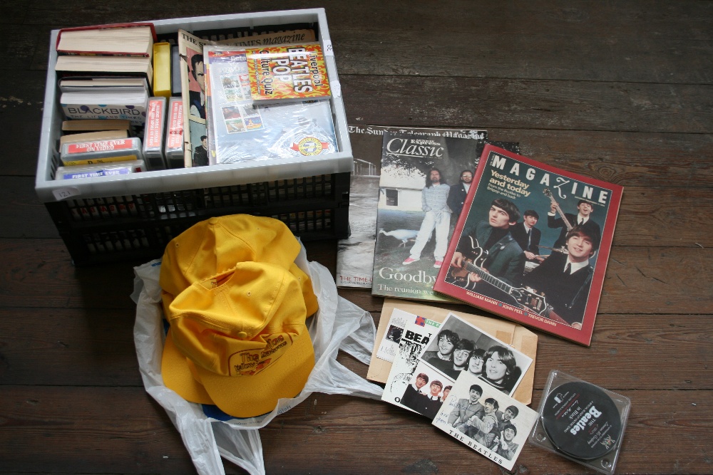 THE BEATLES - Collection of memorabilia relating to the Beatles to include fan club postcard with