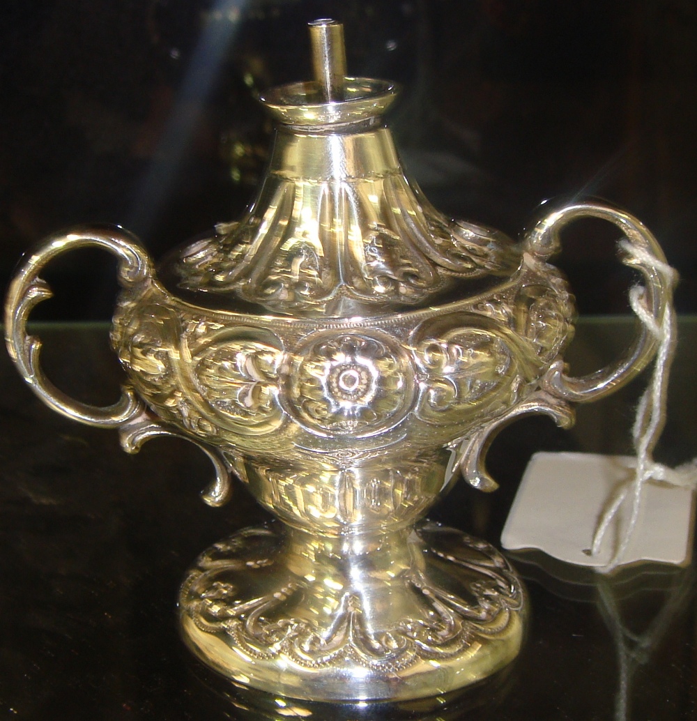 Embossed silver two handle vase Birm. (78g)