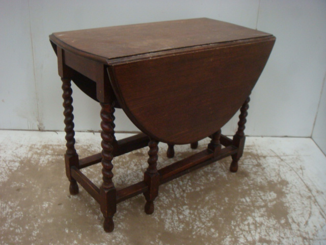 Oak Oval Drop Leaf Barley Twist Gate Leg Table