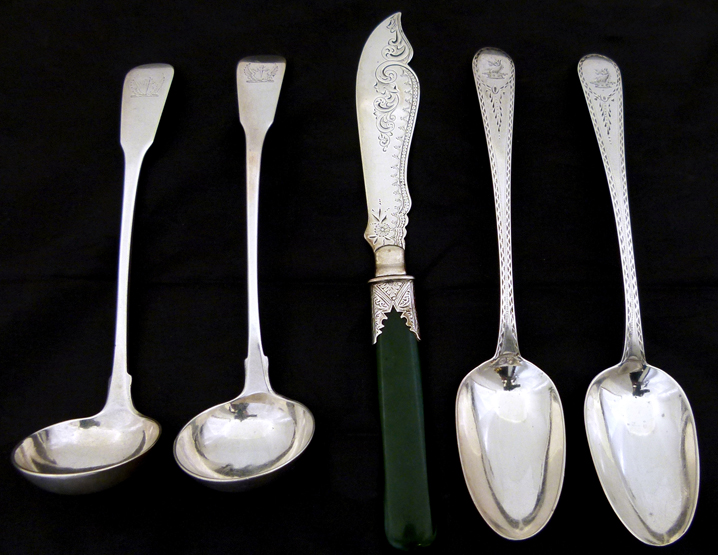 Pair of Scottish oar pattern toddy ladles , Robt Gray & Sons, Glasgow 1824 ; pair of Irish silver