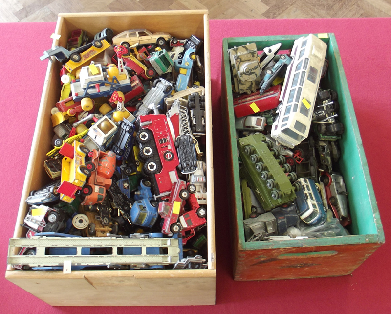 Two boxes of mixed Diecast toys by Corgi, Dinky and Matchbox.  Condition report: see terms and