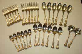 Victorian silver flatware, comprising 6 table spoons, 6 desert spoons, 6 table forks, 6 desert