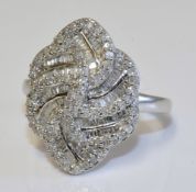 9k white gold diamond cluster ring, size L