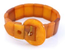 Yellow amber bracelet, 21.6g