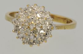 9ct gold diamond cluster ring, size I