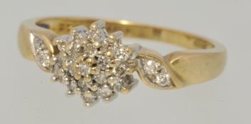 9ct gold diamond cluster ring, size N