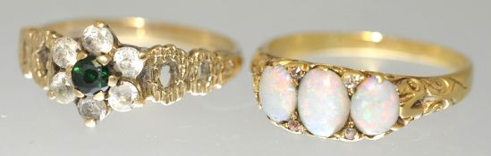 9ct sapphire cluster ring together with yellow metal opal three stone ring size, O