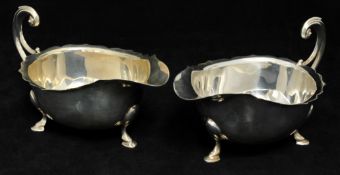 Pair of modern silver sauceboats, Sheffield circa 1956, Emile Viner approx 17.85oz