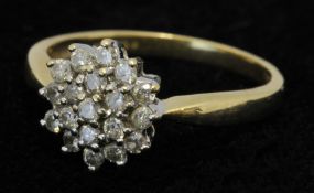 18ct diamond cluster ring, size P