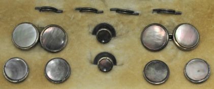 Set of silver gents studs, cased