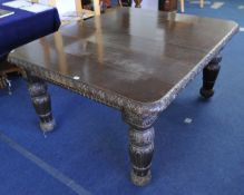 Large Victorian carved oak extending dining table with two extra leaves, 242cm long maximum,