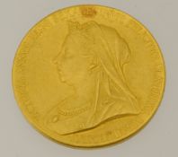 Victorian commemorative gold medallion (1837- 1897),  (boxed)