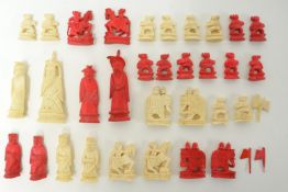Carved ivory red and white Oriental chess set, tallest figure 9cm t/w Collection of various loose