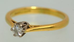 18ct gold diamond solitaire ring, size, O.