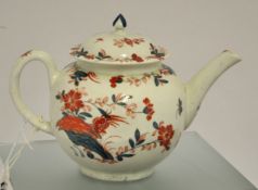 An 18th century English porcelain teapot, possibly Liverpool, 15cm.