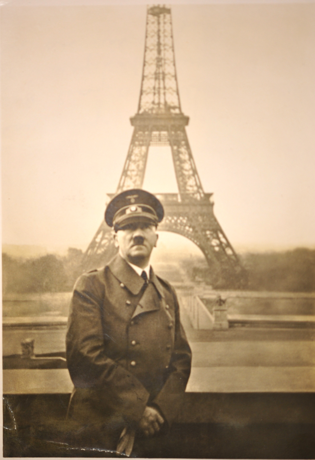 A photographic postcard depicting Adolf Hitler and Eiffel Tower sent in 1942 to German occupied