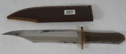 A Custom made R and R Middleton bowie knife.