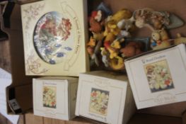 Tray comprising Royal Doulton Old Bear and Friends Figures in original Boxes together with a further