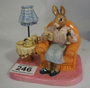 Royal Doulton Bunnykins Figure Mrs Collector Bunnykins DB335, Limited Edition with Box and