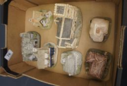 Tray of Lilliput Lane Cottages to include Tintlage Post Office, The China Shop, Gamekeepers Cottage,