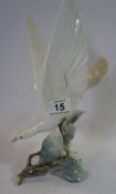Lladro Large Figure of a Seagull