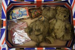 Tray consisting Vintage Straw Teddy Bears, Tin Plate Cars etc (5)