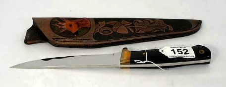Hand Made Sheffield Hunting Knife, Blade 15cm, Proof of ID must be supplied, Not for Sale to Under