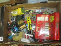 Tray of Die Cast Tin Toy Vehicles including Tonka, Matchbox etc also a Tin Plate Toy Telephone