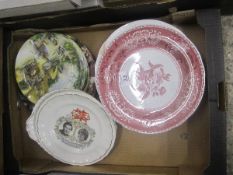 A collection of various Plates to include Royal Doulton Old Country Crafts, Horizons Dinner Plates