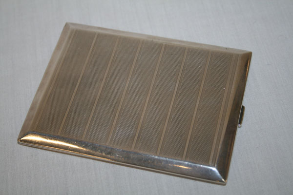 HRH Princess Alice - Royal Presentation silver cigarette case of rectangular form, with engine-