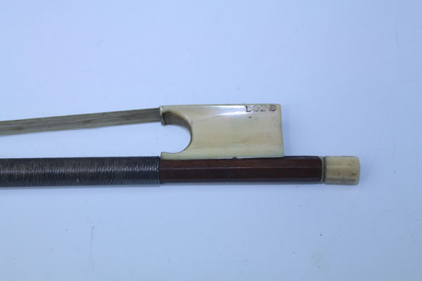 Early nineteenth century ivory mounted violin bow by John Dodd (1752-1839), round stick with
