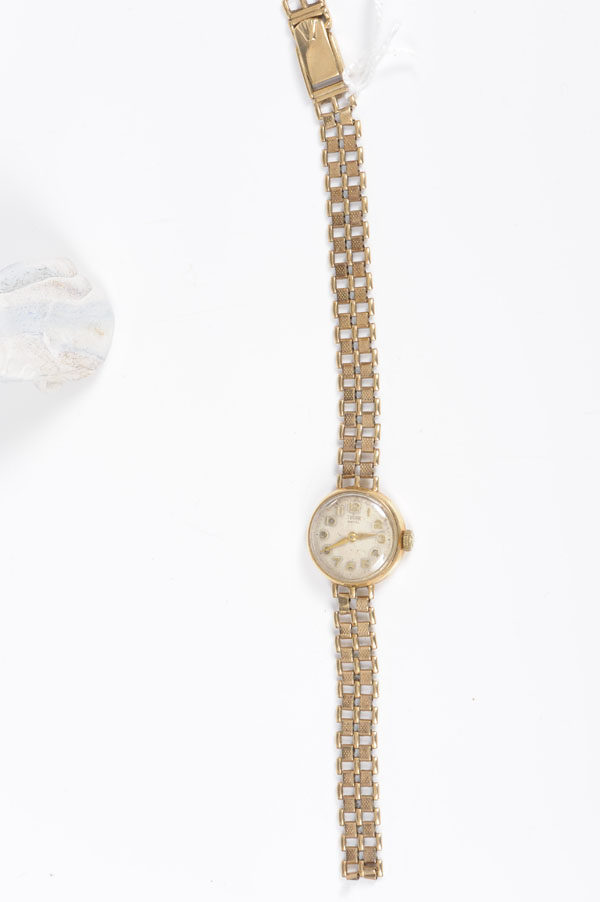 1950s ladies' Tudor Royal gold (9ct) wristwatch, on gold bracelet