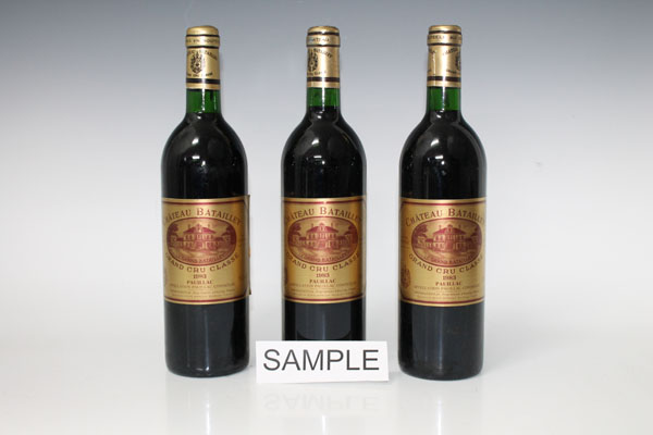 Wine - twelve bottles of Chateau Batailley, 5th Grand Cru, Pauillac 1983, in original card box