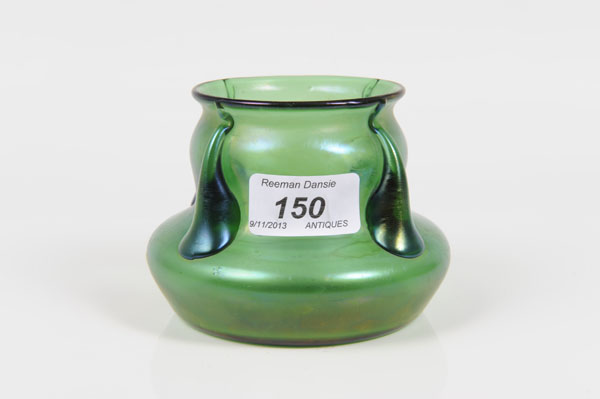 Early twentieth century Kralik iridescent glass pot with trailed finger decoration, 8.4cm high