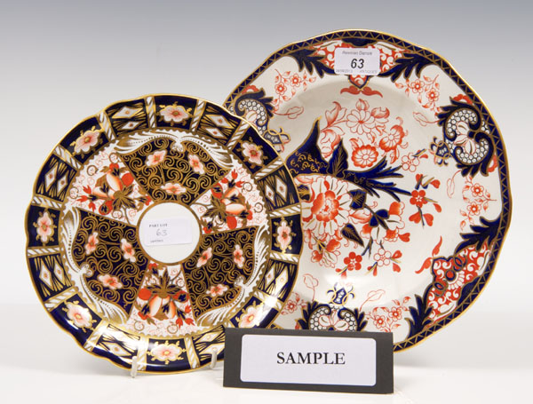 Six Royal Crown Derby dessert bowls with Imari palette floral decoration and similar plate (7)