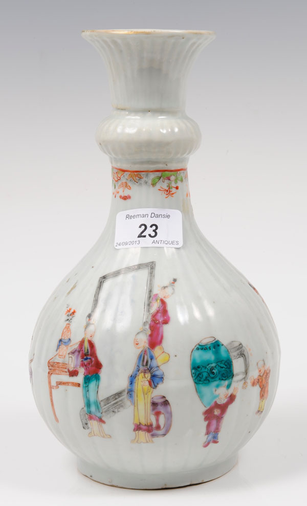 Eighteenth century Chinese export famille rose guglet vase with onion-shaped neck and fluted body