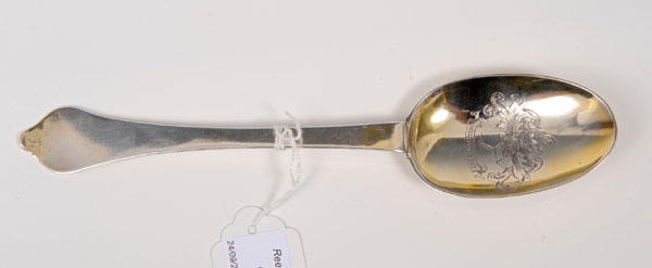 William III silver dog nose spoon, raised rat-tail bowl with engraved armorial crest and motto,