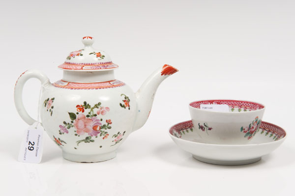 Late eighteenth century Lowestoft porcelain teapot and cover of globular form, with painted floral